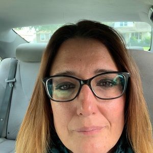 Meet your Posher, Christy